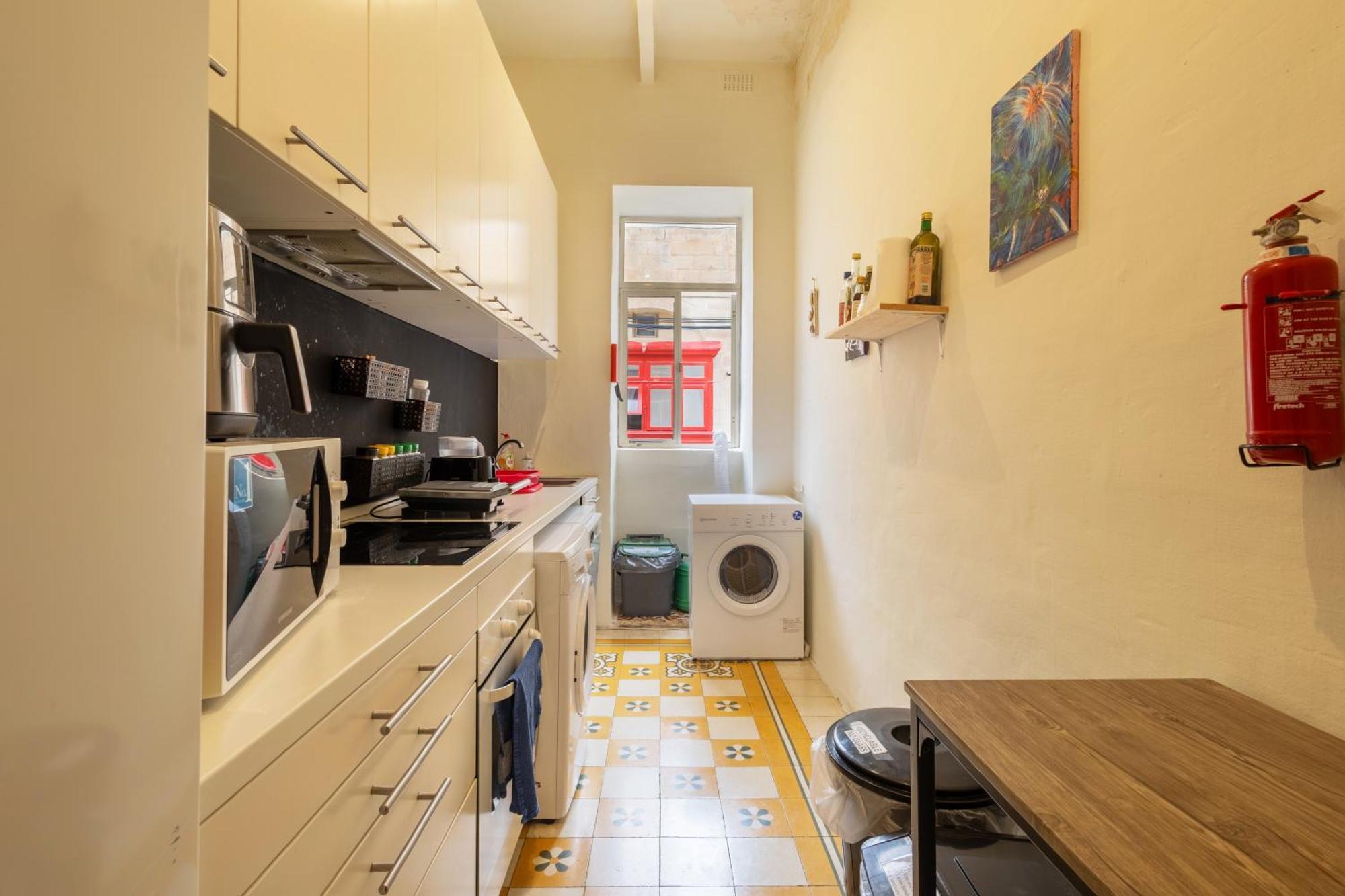 Quiet Ensuite Budget Twin Room Sliema Eksteriør billede